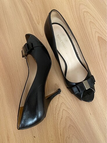 Nine West Ofise uygun