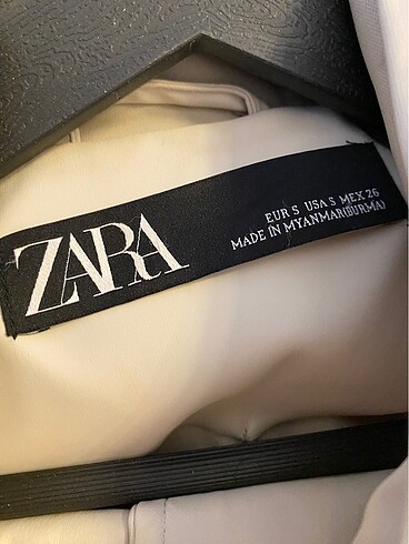 s Beden Zara Yağmurluk