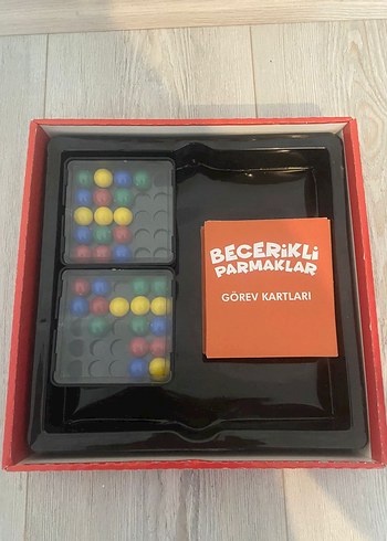 Diğer Becerikli Parmaklar Eğitici Oyuncak