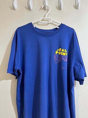 Pull and Bear T-shirt