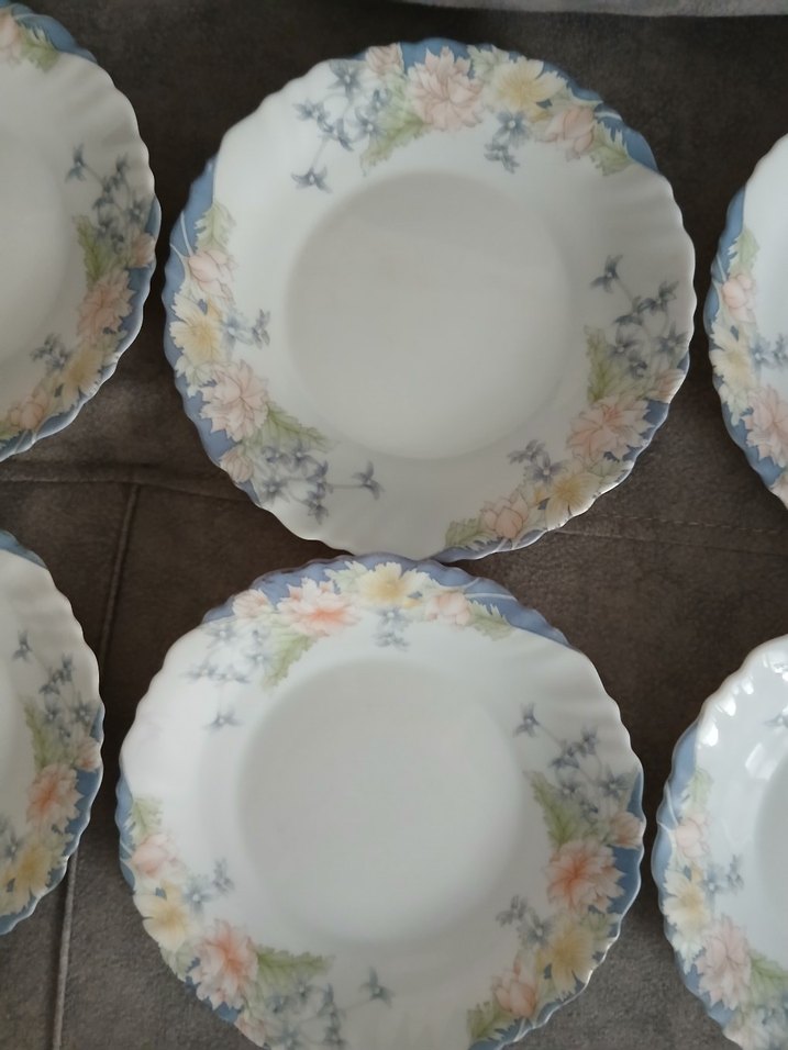 Pastel Çiçek Desenli Beyaz Tabak Seti Arcopal - Görsel 5