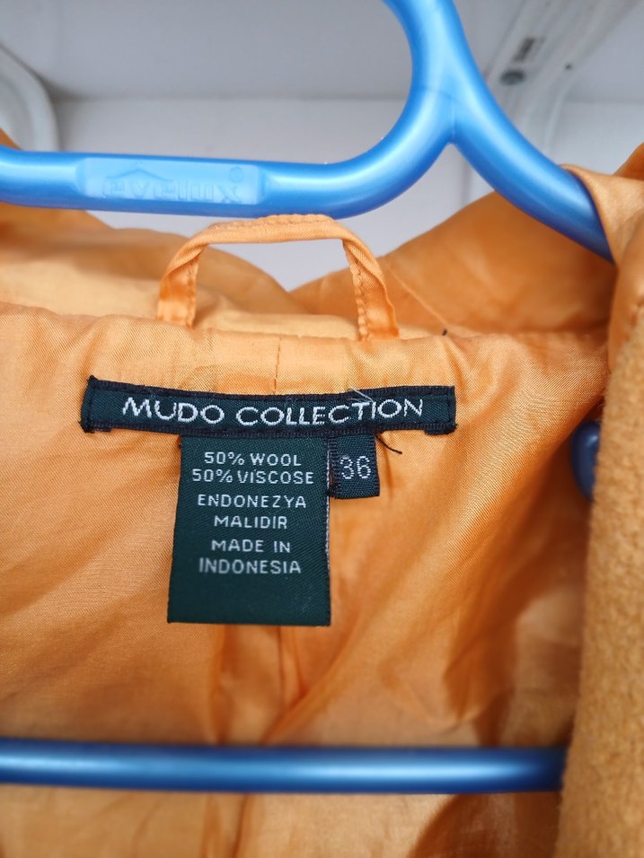 Mudo Sarı Kapüşonlu Kadın Kaban - Görsel 2