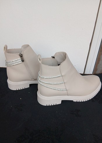 Bej Kadın Dolgu Topuklu Bot 38 no - Görsel 2