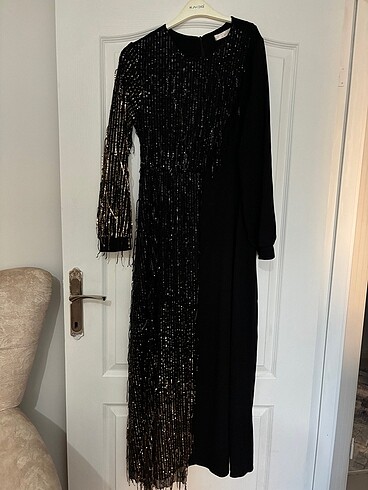 Pullu payetli abiye - Görsel 5