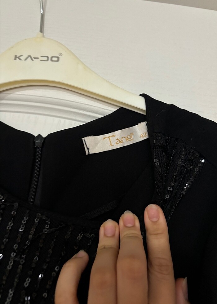 Pullu payetli abiye - Görsel 4