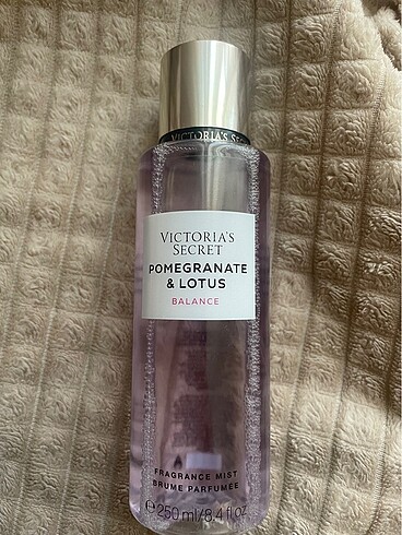 Victorias secret body mist