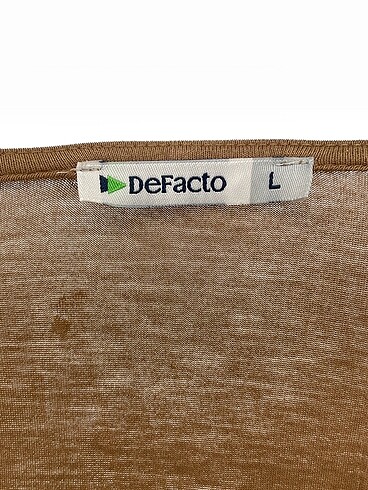 l Beden kahverengi Renk Defacto T-shirt %70 İndirimli.