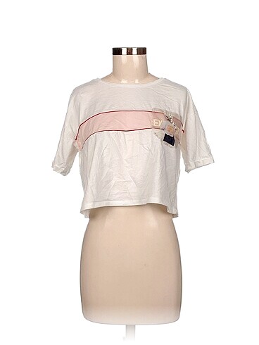 LC Waikiki T-shirt %70 İndirimli.