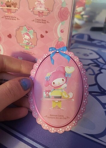 sanrio my melody blind box figür????
