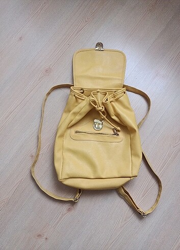 Diğer Sarı sırt çantası 