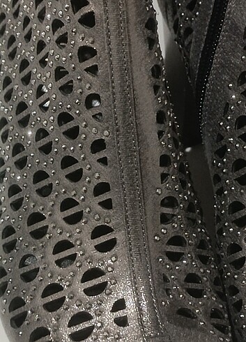 Tarz ve şık bot - Görsel 12