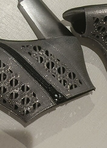 Tarz ve şık bot - Görsel 17