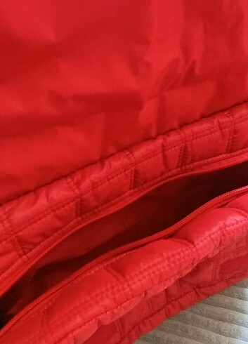  Beden kırmızı Renk Büyük çanta 