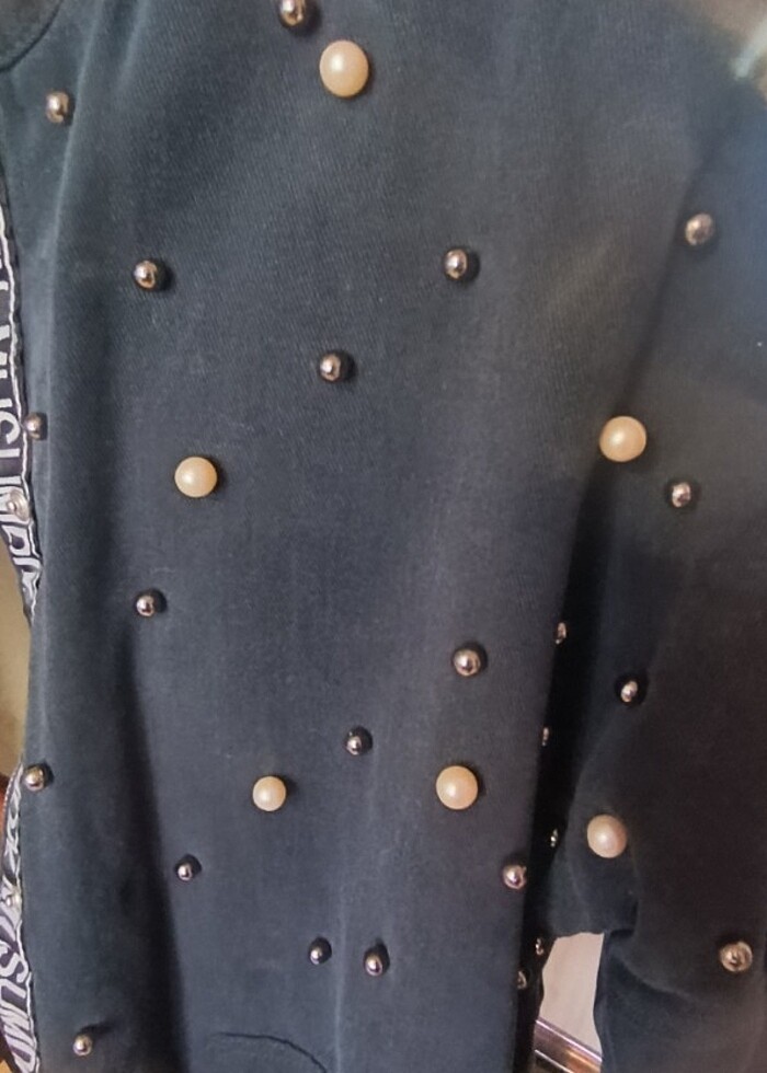 Lacivert ici peluş, inci detaylı, hiç giyilmemis  - Görsel 2