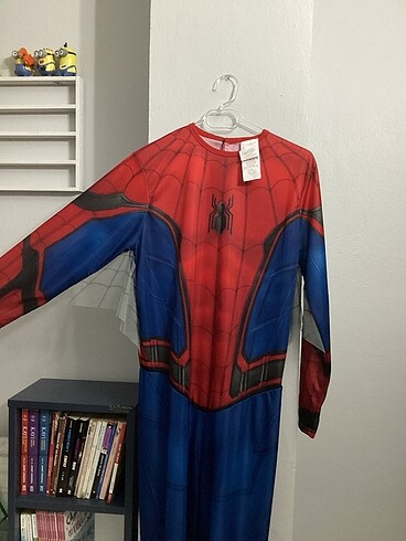 Diğer Spiderman kostümü