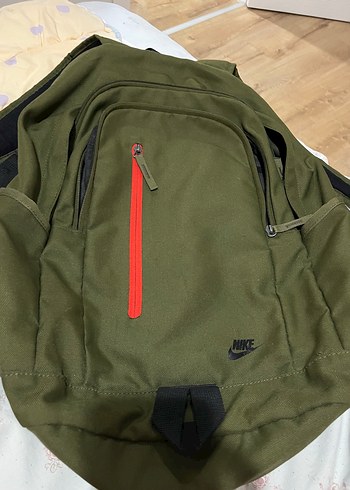 Nike Haki Kadın Sırt Çantası