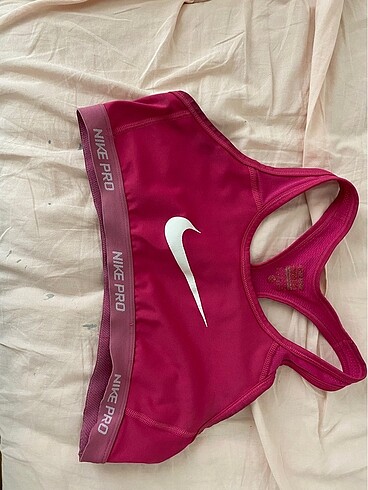 nike bra atlet sütyen