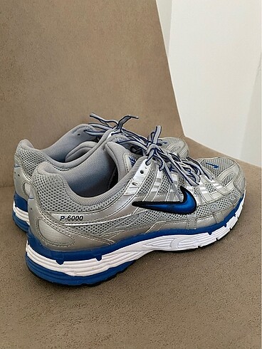 Nike nike p600