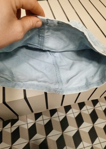 LC Waikiki Kadın Gri Mini Kot Şort - Görsel 4