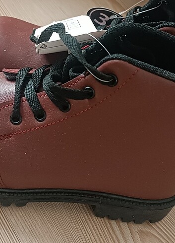 LC Waikiki Kısa Bot