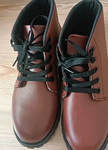 36 Beden bordo Renk Kısa bot