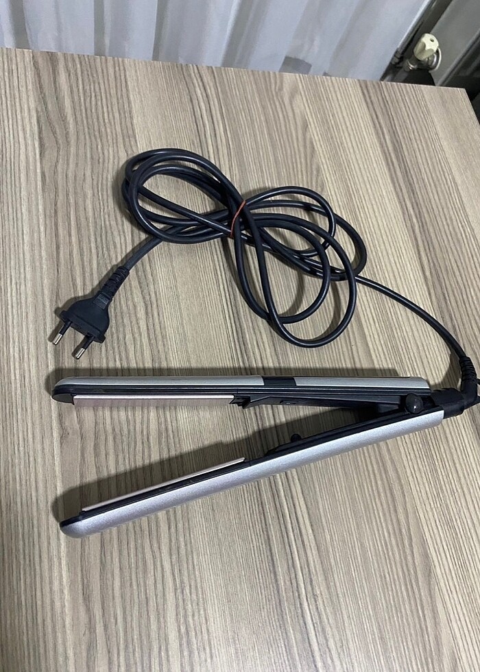 Philips saç düzleştirici - Görsel 3