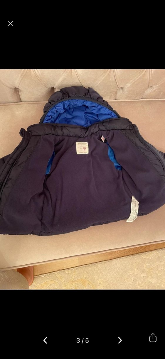 Erkek Çocuk Koyu Mavi Kapüşonlu Mont - Görsel 3