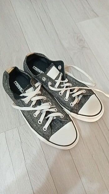 Orijinal converse