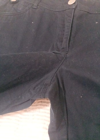 LC Waikiki Siyah Mini Düğmeli Kadın Jean - Görsel 3