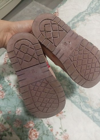 kız çocuk bot - Görsel 3