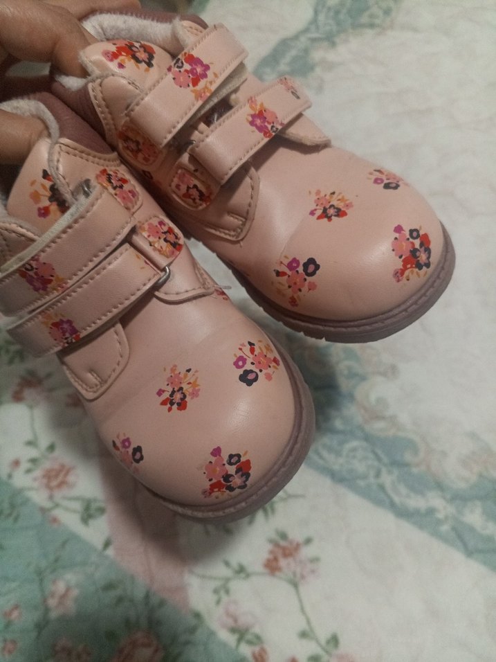 kız çocuk bot - Görsel 5