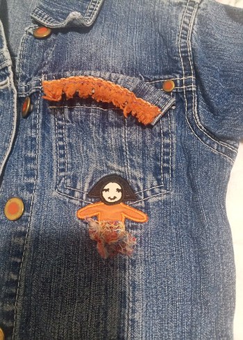 Nakışlı Düğmeli Kız Çocuk Kot Ceket - Görsel 5