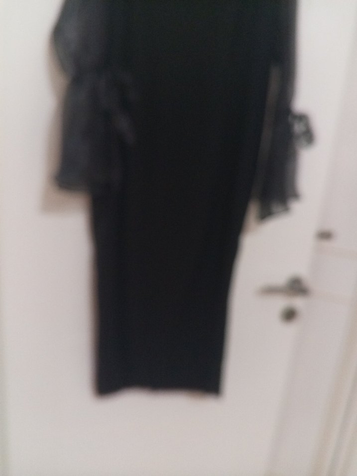 Siyah Uzun Kollu Gotik Kadın Elbise - Görsel 3