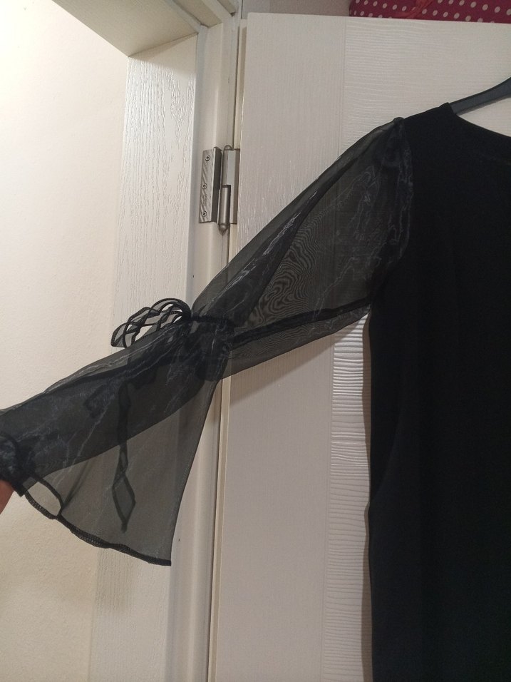 Siyah Uzun Kollu Gotik Kadın Elbise - Görsel 5