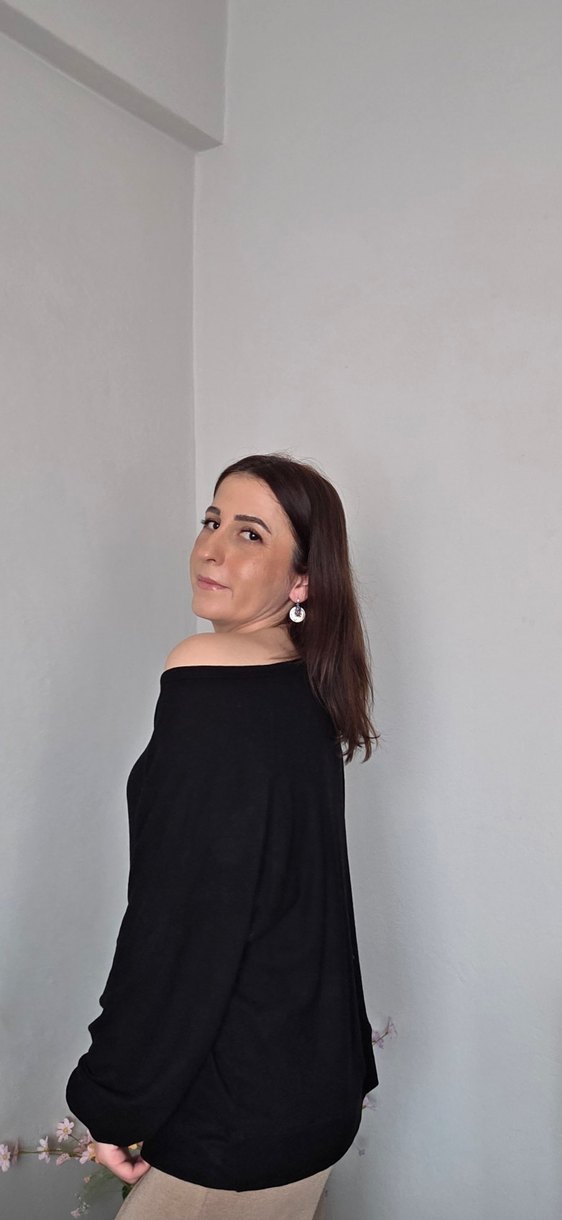 Siyah Salaş Uzun Kollu Yumoş Triko Bluz - Görsel 2