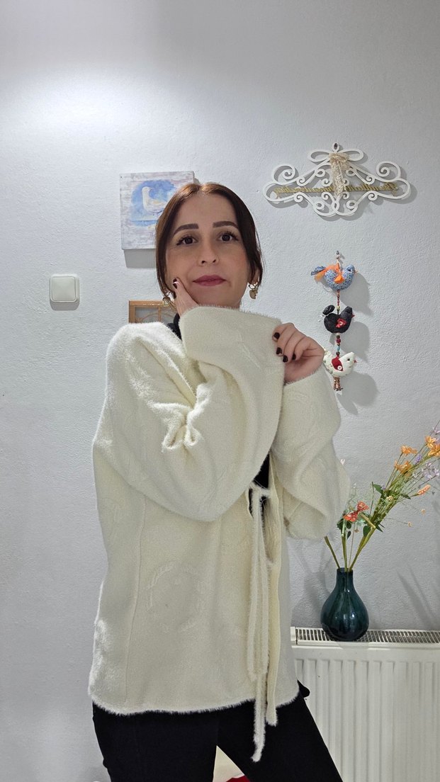 Beyaz Midi Triko Kadın Hırka - Görsel 3