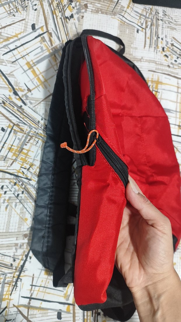 Kırmızı küçük sırt çantası - Görsel 4