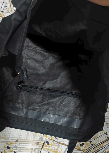 Fermuarlı Siyah Kadın Spor Çantası - Görsel 4