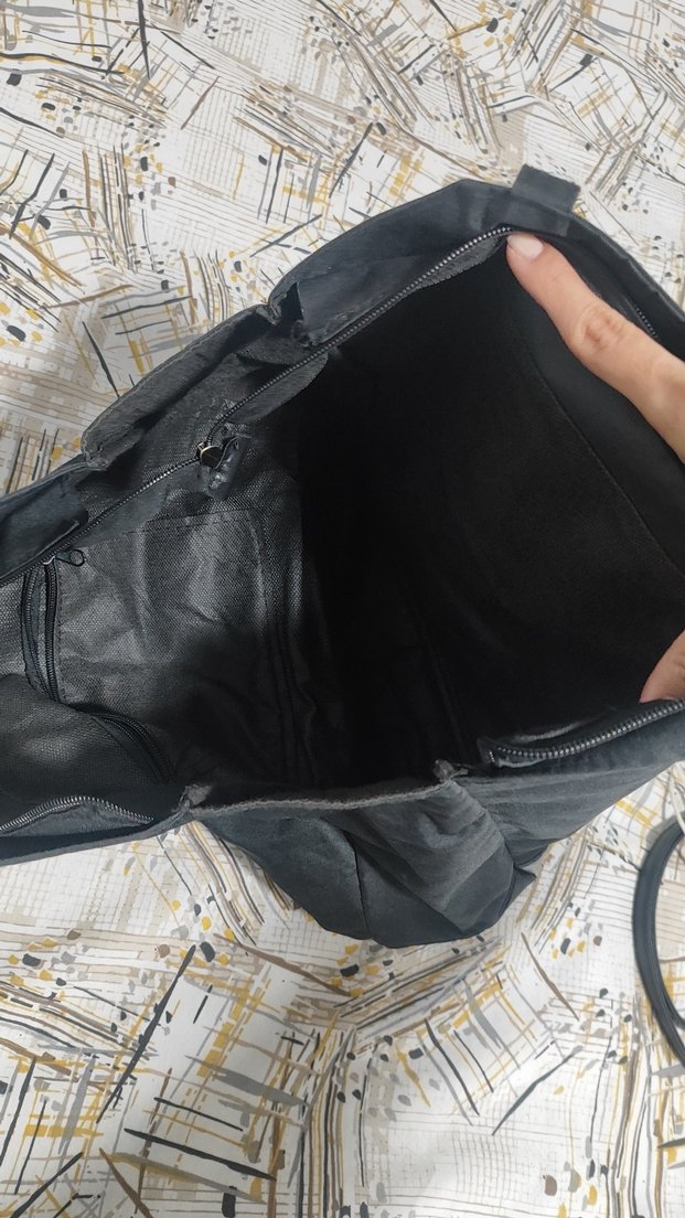 Fermuarlı Siyah Kadın Spor Çantası - Görsel 5