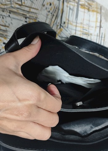 Zara Siyah Deri Fermuarlı Kadın Çanta - Görsel 7