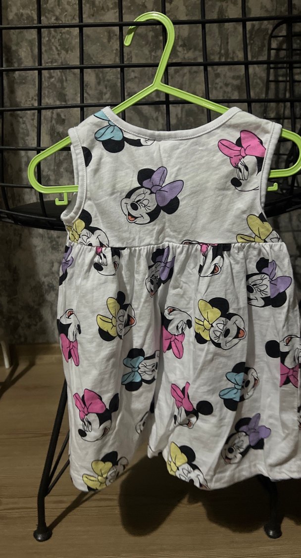 Renkli Minnie Mouse Desenli Kolsuz Kız Elbisesi - Görsel 4
