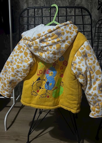 Kapüşonlu Sarı Desenli Erkek Çocuk Ceketi - Görsel 4