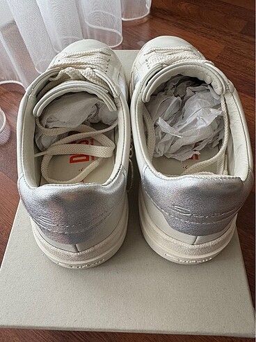 36,5 Beden beyaz Renk Santoni beyaz sneakers