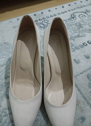 Diğer Stiletto 