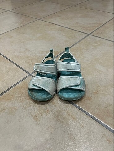 H&M çocuk sandalet