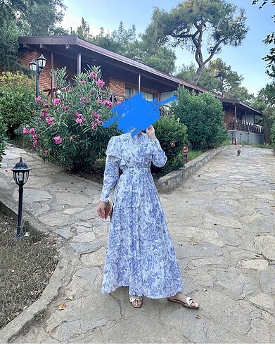 36 Beden Fahhar Volanlı Çiçek Mavi Elbise