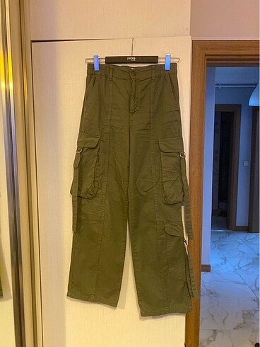 Bershka kargo pantolon