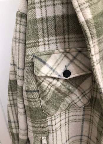 Bershka Düğmeli Salaş Kesim Ekose Kadın Gömlek