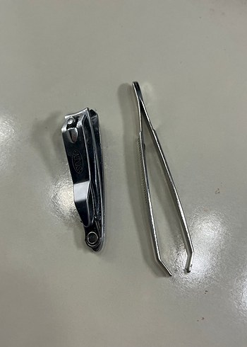 Gri Tırnak Makası ve Cımbız Seti