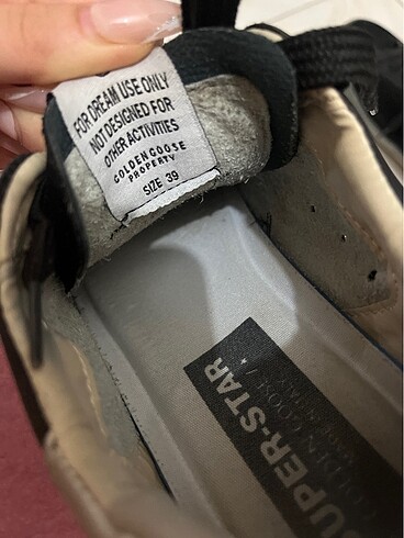 39 Beden siyah Renk Golden goose